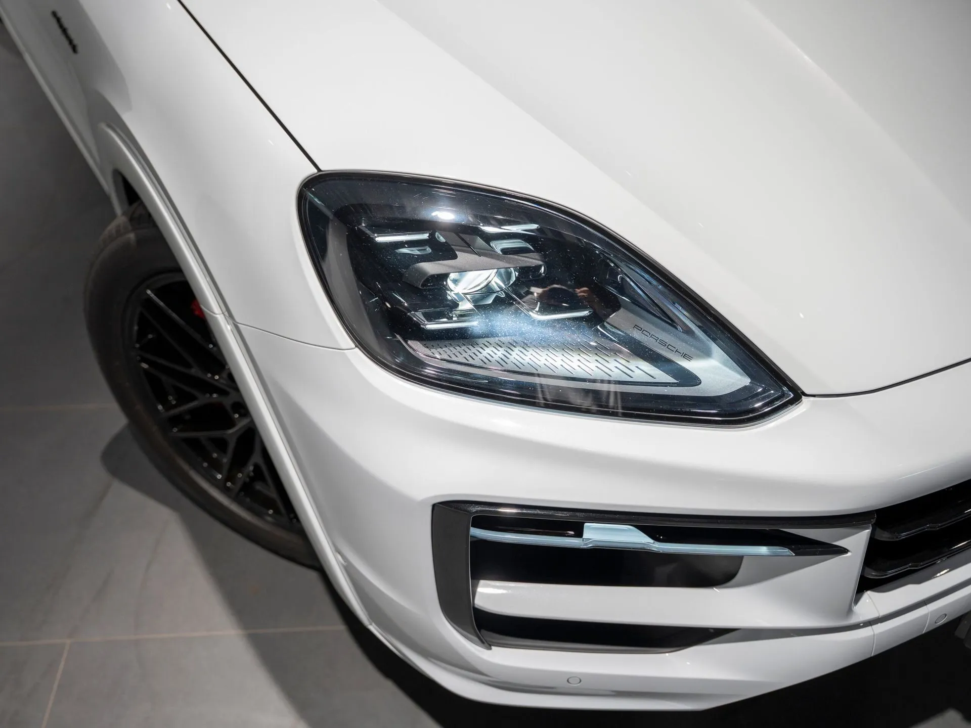 Porsche Cayenne S E-Hybrid PHEV III (2017-) — zdjęcie 13
