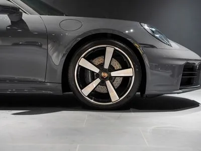 Porsche 911 Carrera