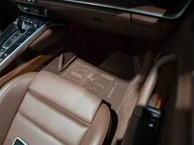Porsche 911 Carrera