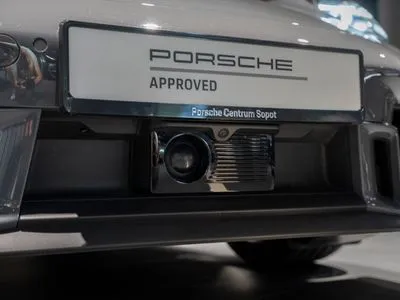 Porsche 911 Carrera