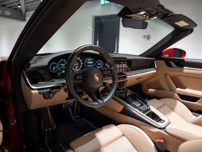 Porsche 911 Carrera 4 GTS