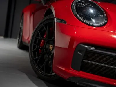 Porsche 911 Carrera 4 GTS