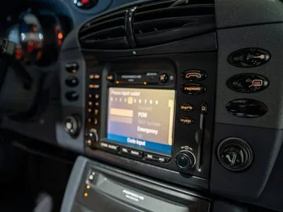 Porsche 911 Carrera