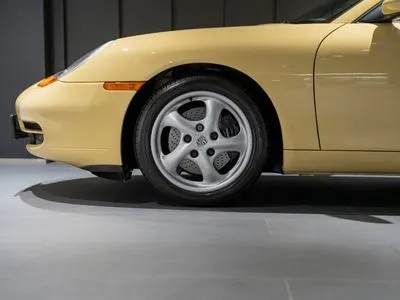 Porsche 911 Carrera