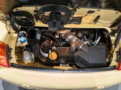 Porsche 911 Carrera