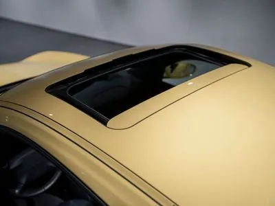 Porsche 911 Carrera