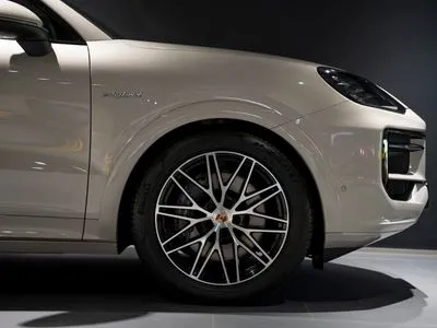 Porsche Cayenne E-Hybrid