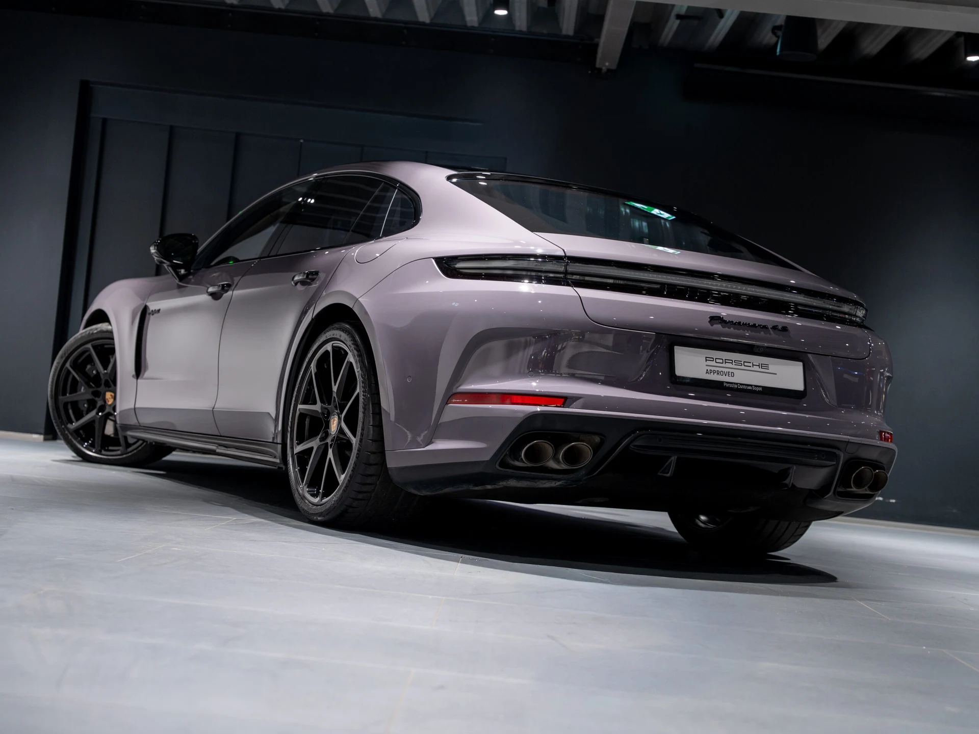 Porsche Panamera 4S E-Hybrid — zdjęcie 16