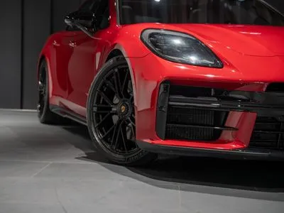 Porsche Panamera GTS