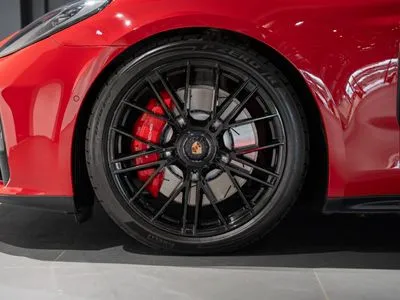 Porsche Panamera GTS
