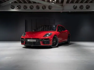 Porsche Panamera GTS