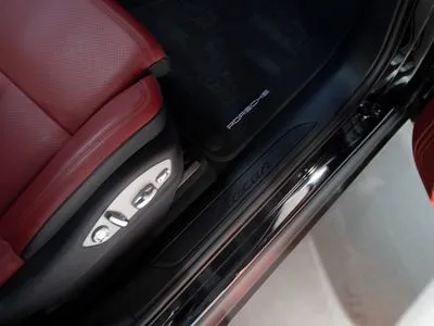 Porsche Macan Standard
