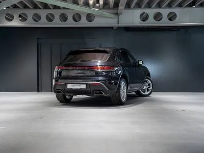 Porsche Macan Standard