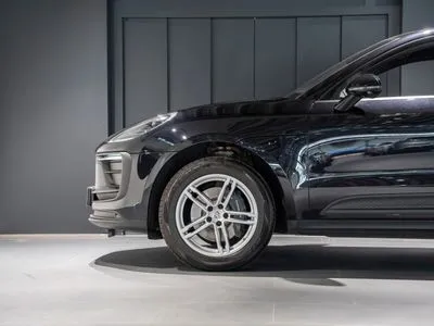 Porsche Macan Standard