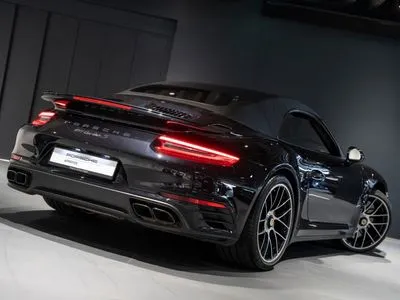 Porsche 911 Turbo S