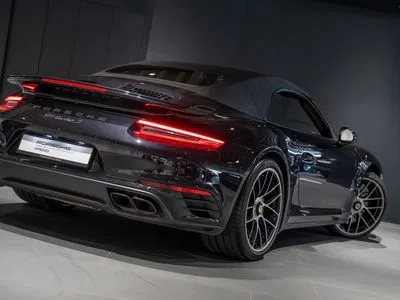 Porsche 911 Turbo S