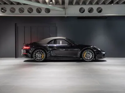 Porsche 911 Turbo S