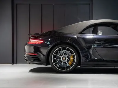 Porsche 911 Turbo S