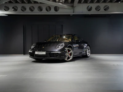 Porsche 911 Carrera 4S