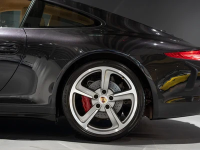Porsche 911 Carrera 4S