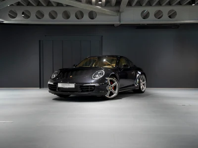Porsche 911 Carrera 4S