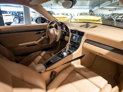 Porsche 911 Carrera 4S