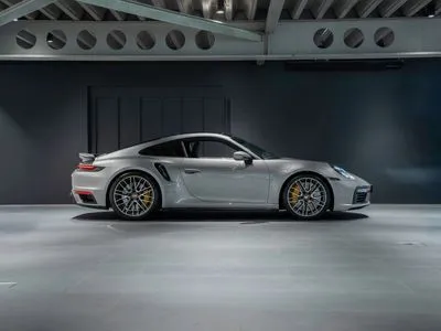 Porsche 911 Carrera Turbo S