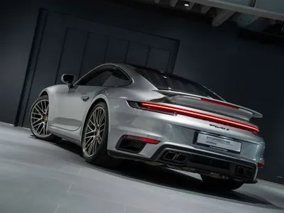 Porsche 911 Carrera Turbo S