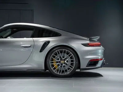 Porsche 911 Carrera Turbo S