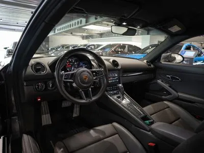 Porsche 718 Cayman S PDK