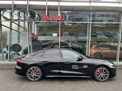 Audi A5 Limousine e-Hybrid 270 kW Quattro S tronic