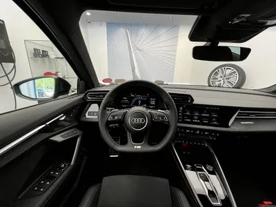 Audi S3 Limousine TFSI Quattro S tronic