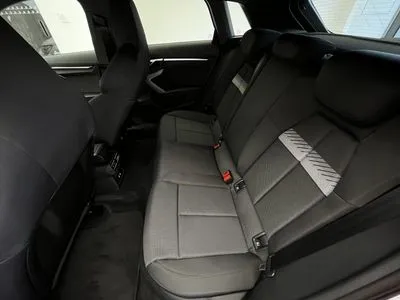 Audi A3 Sportback TFSI mHEV 110 kW Advanced S tronic
