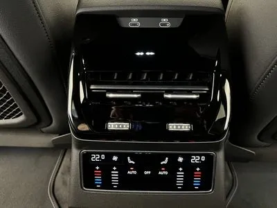 Audi A6 Avant e-Hybrid 220 kW Quattro S tronic