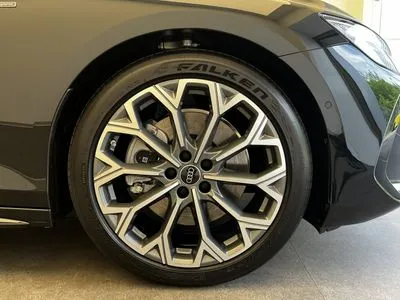 Audi A6 Avant e-Hybrid 220 kW Quattro S tronic