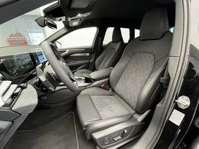 Audi A6 Avant e-Hybrid 220 kW Quattro S tronic