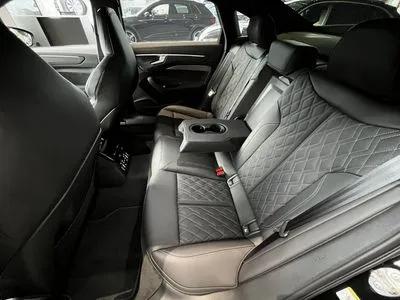 Audi A6 Limousine TFSI mHEV Quattro S tronic