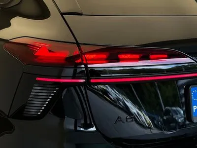 Audi A6 Avant TFSI mHEV 200kW Quattro S tronic