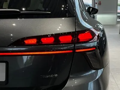 Audi A6 Avant TDI mHEV Quattro S tronic