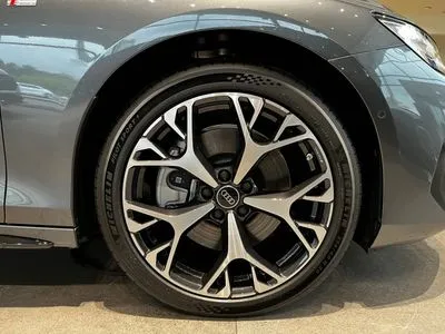 Audi A6 Avant TDI mHEV Quattro S tronic