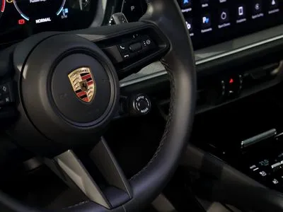 Porsche Cayenne Standard