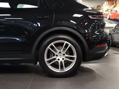 Porsche Cayenne Standard