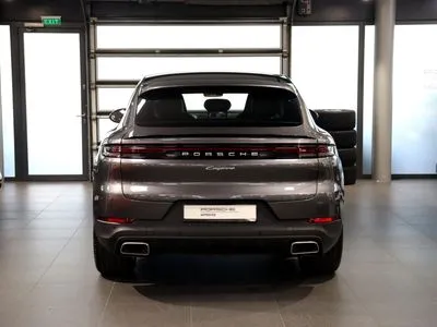 Porsche Cayenne Inne