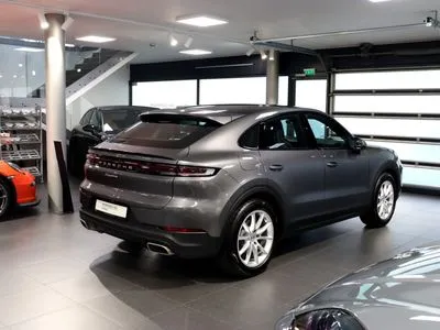 Porsche Cayenne Inne