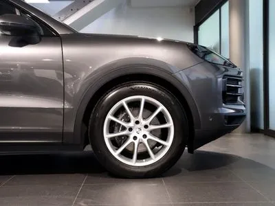 Porsche Cayenne Inne