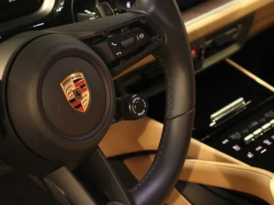Porsche Cayenne Standard