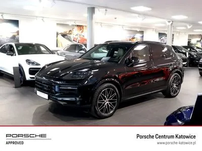 Porsche Cayenne Standard