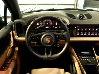 Porsche Cayenne Standard