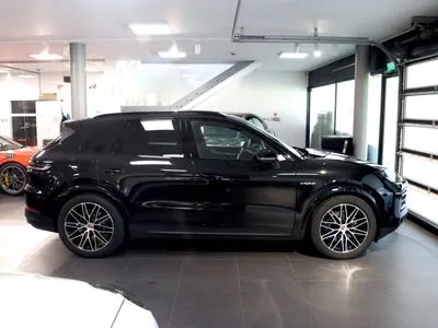 Porsche Cayenne E-Hybrid PHEV
