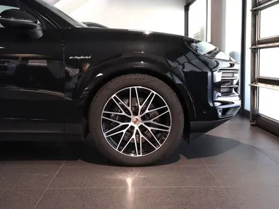 Porsche Cayenne E-Hybrid PHEV